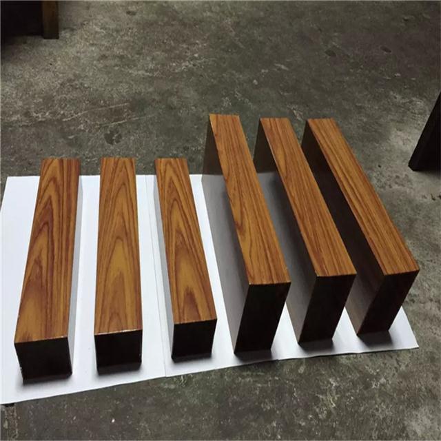 铝方通的特点与优势